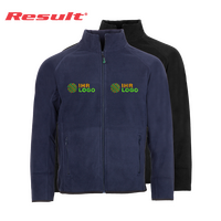 herrenfleecejacke-recycelt-mit-zwei-stickpositionen