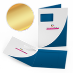 mappe-fuer-din-a4-mit-fensterstanzung-2teilig-mit-3-laschen-44-farbig-aussen-und-innenseite-bedruckt-mit-heissfolienpraegung-gold