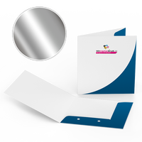 mappe-fuer-quadrat-21-x-21-cm-2teilig-mit-2-laschen-40-farbig-aussenseite-bedruckt-mit-heissfolienpraegung-silber