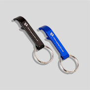 Alu-Schlüsselanhänger mit Flaschenöffner blau und schwarz