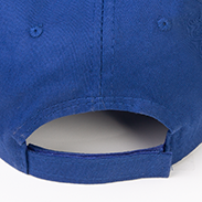 Detail Rückseite blaue Baseballcap Basic Twill mit Klettverschluss