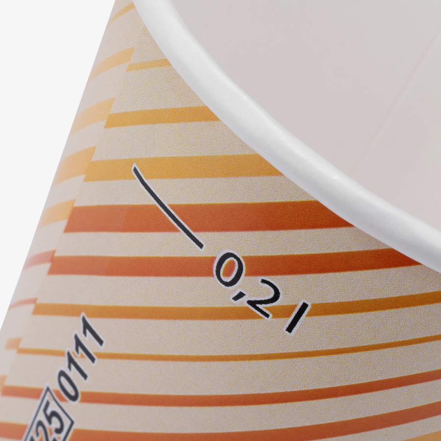Doppelwandiger Bio-Becher mit Eichstrich bei 0,2 l Füllmenge