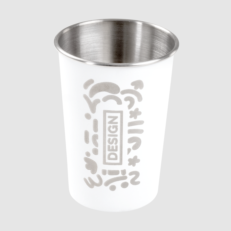 Farbiger Mehrweg-To-go-Becher aus recyceltem Edelstahl mit Lasergravur