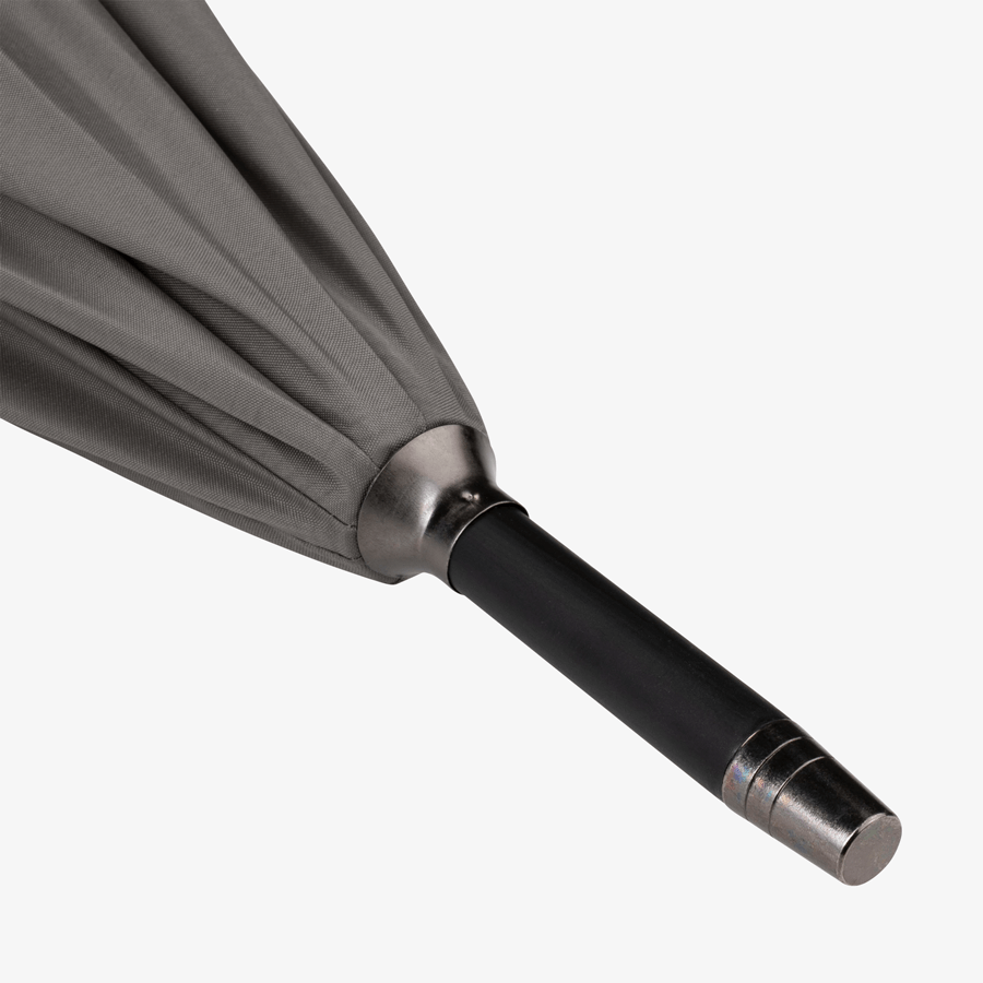 Detailansicht der Spitze des RPET-Automatik-Golfschirms