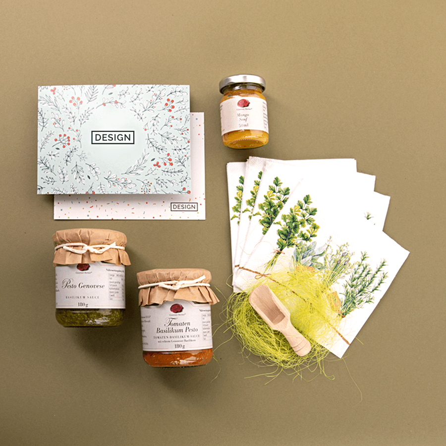 Inhalt der Gourmet-Berner-Präsentbox Pesto mit personalisierter Grußkarte