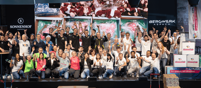 Gruppenbild der Helfenden am Happy Friday