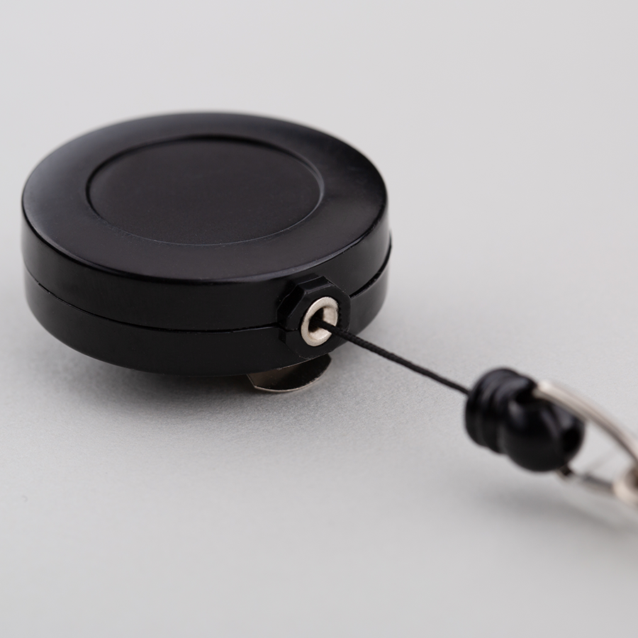 Detailansicht eines Kartenjojos in Schwarz