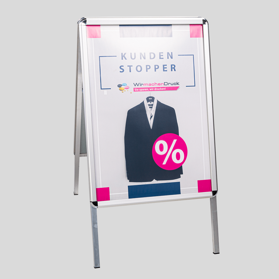 Standard-Kundenstopper mit Rundecken und mit 4/0-farbig bedrucktem Plakat