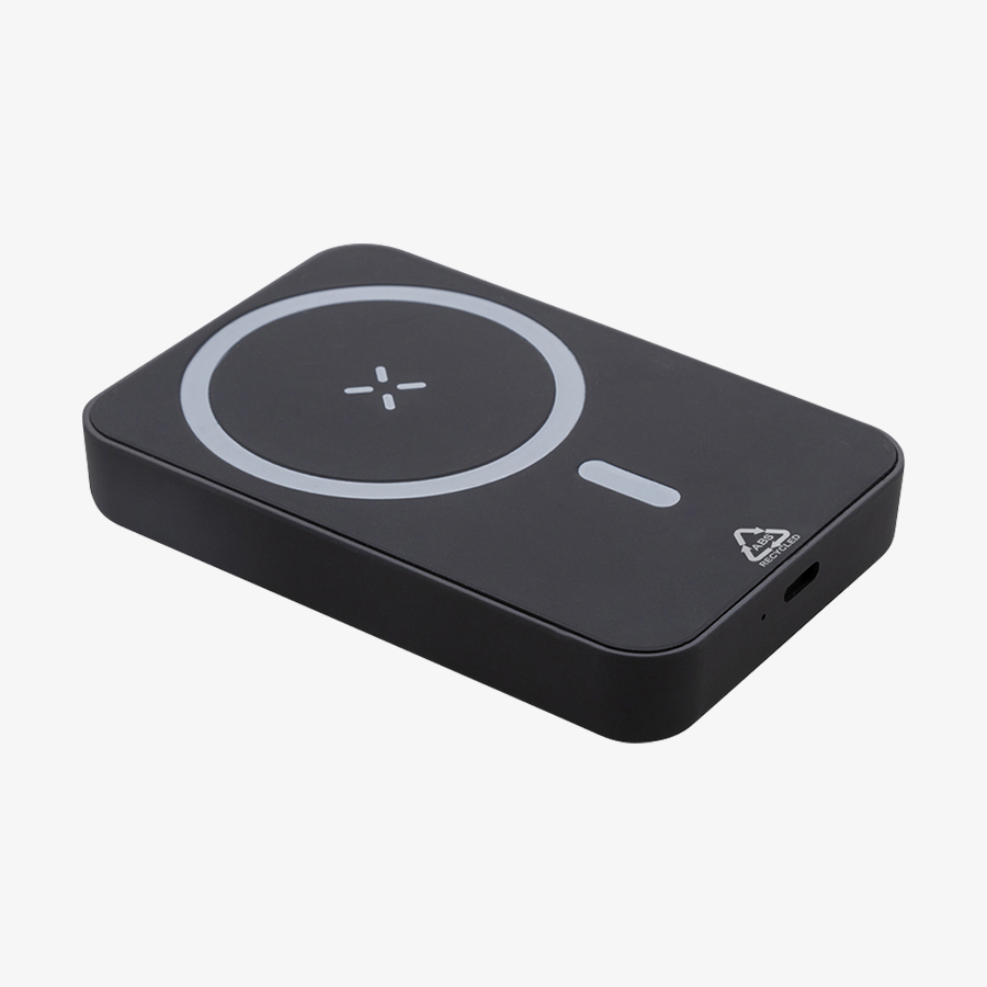 Schwarze magnetische Powerbank mit Metallring und 5.000 mAh Kapazität unpersonalisiert