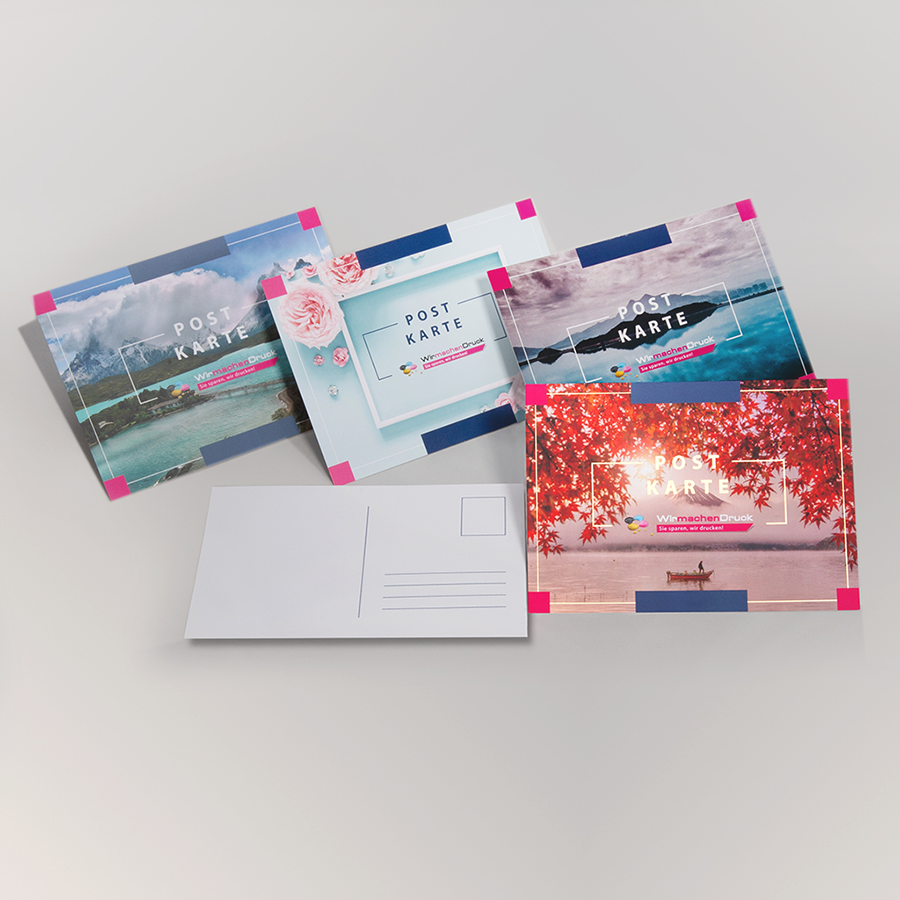 Auswahl an Postkarten mit unterschiedlichen Motiven für Postkarten-Mailing