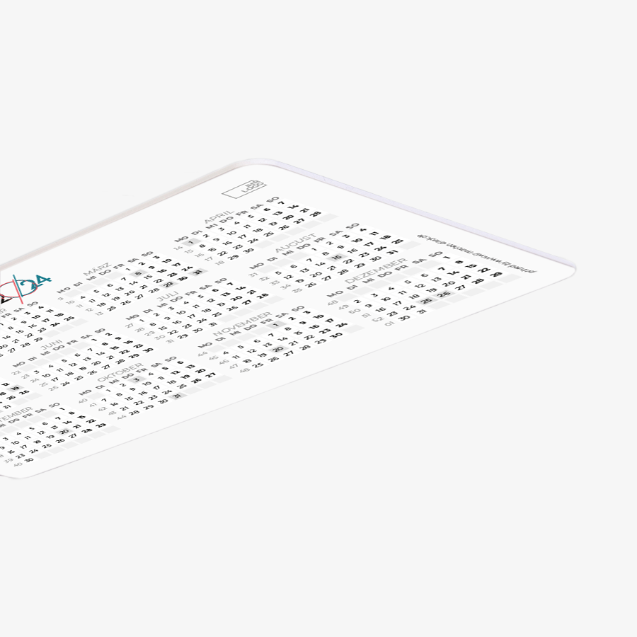 Vorderseite Minikalender im Scheckkartenformat aus robustem PVC