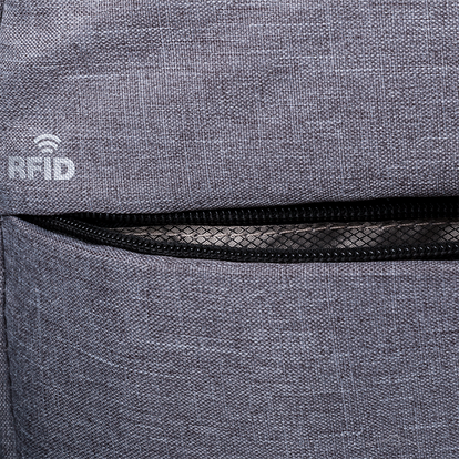 Grauer Anti-Diebstahl-Rucksack aus Polyester, RFID-Ausleseschutz und Reißverschluss im Detail