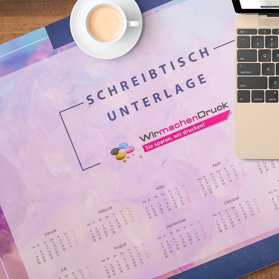 Detailansicht einer vollfarbig bedruckten Schreibtischunterlage mit personalisiertem Motiv