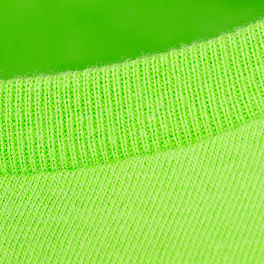 Grünes Basic-T-Shirt für Damen mit Rundhalsausschnitt der Marke B&C Collection