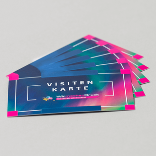 Visitenkarten 4/4-farbig und partiell mit UV-Lack bedruckt