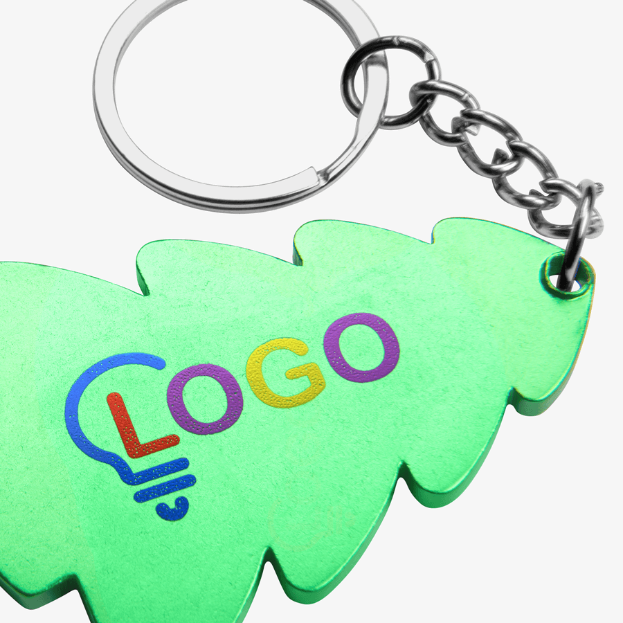 Weihnachts-Schlüsselanhänger aus Alu in Form eines Baums, mit Tampondruck