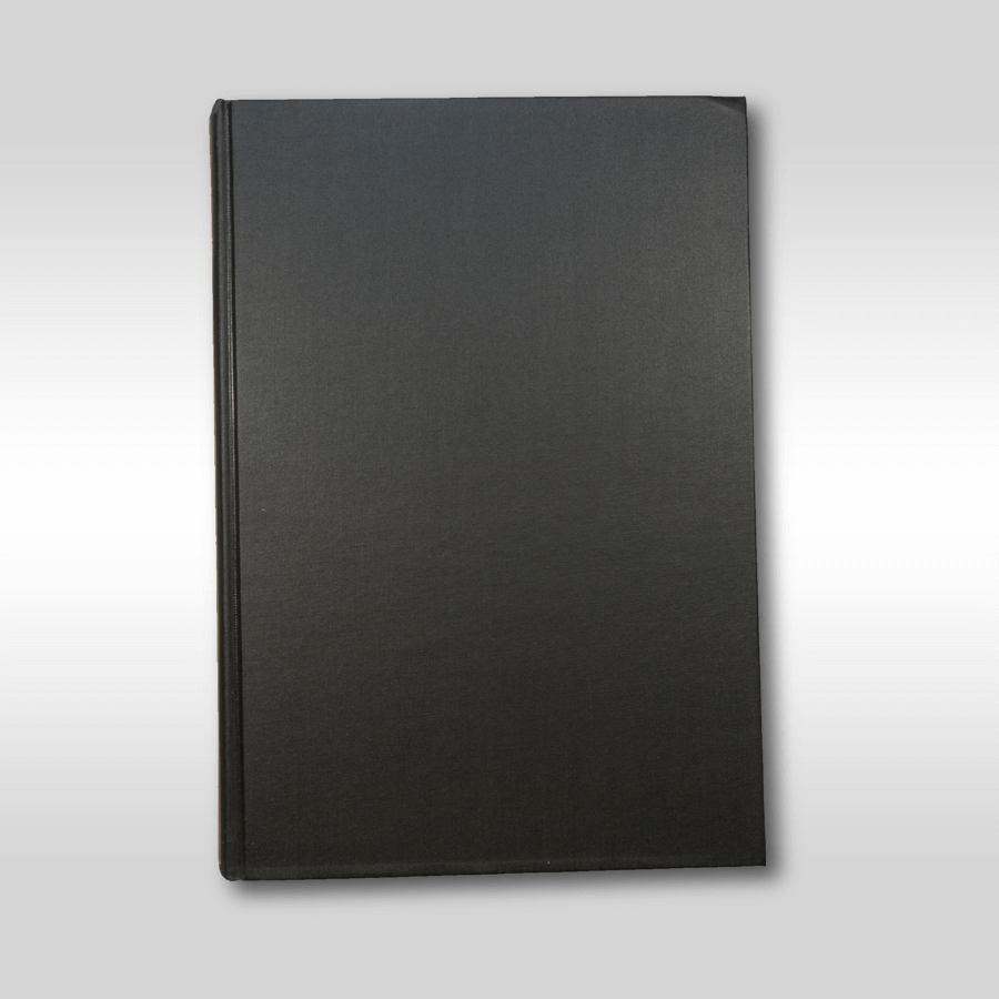 1 Stk. Diplomarbeit mit hochwertiger Hardcover-Bindung, 36-seitigUmschlag schwarz